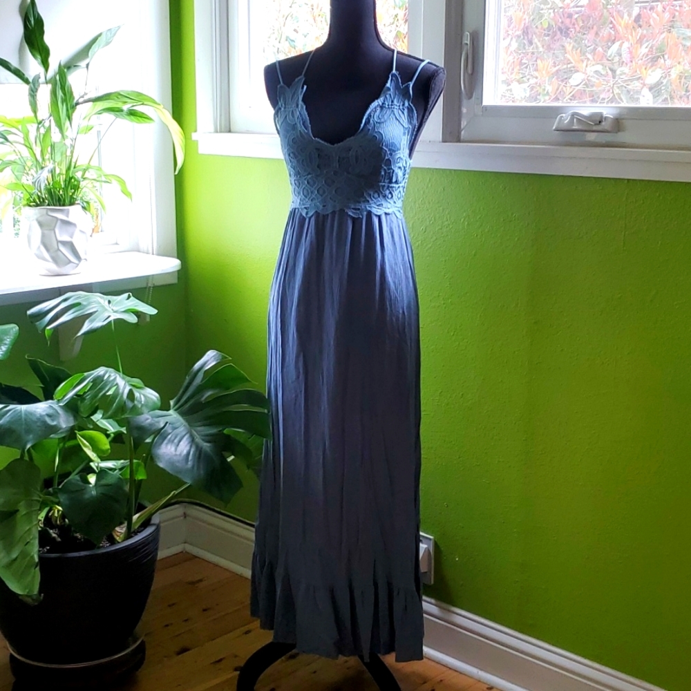 J for Justify | Slate Blue Maxi 💙